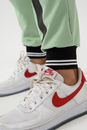 654948a8-4289-4f1c-8c66-c7da7cdcef41